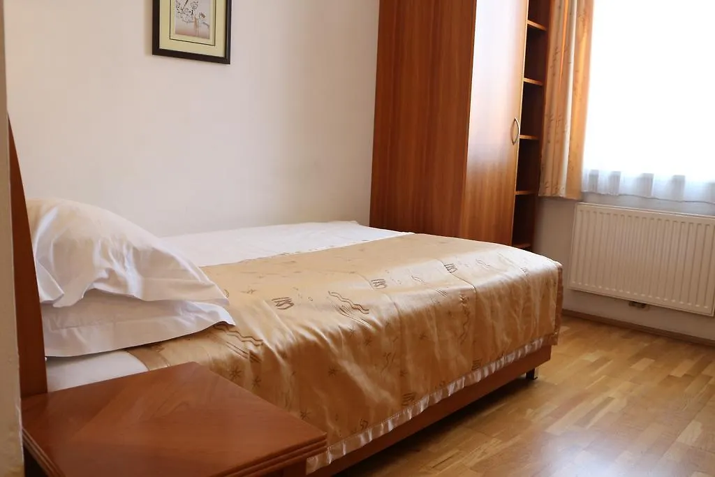 Hotel Wasserpalast - Breakfast For Free!!! غراتس النمسا